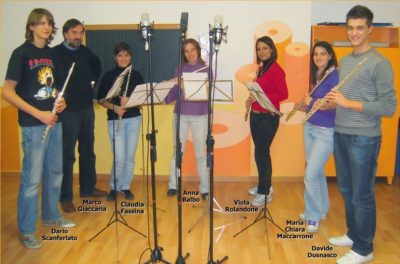 L'ensemble Flauti & Misflauti durante la registrazione del 2010